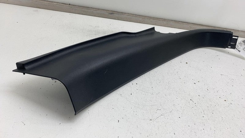 PT00001388 ⭕ 2022-2024 Rivian R1T Rear Right C-Pillar Lower Trim Cover Panel OEM PT00001388