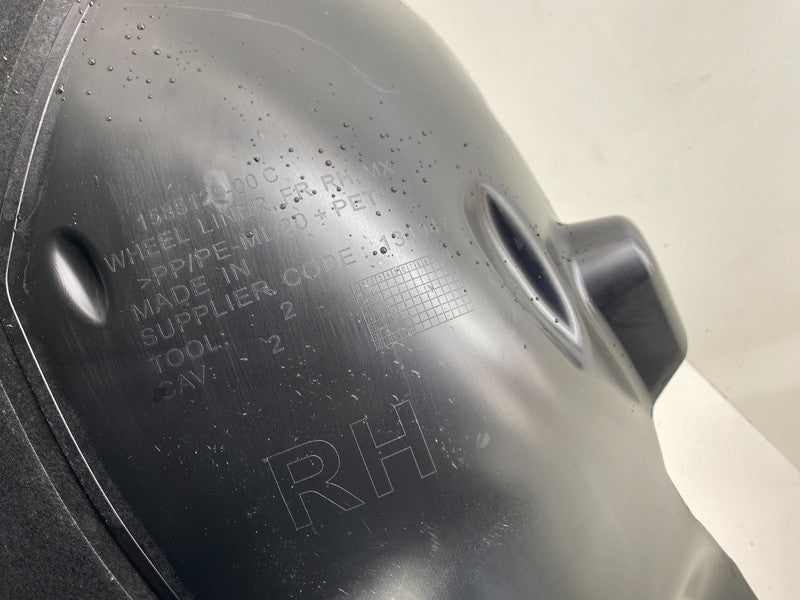 1585129-00-C ⭕2021-2026 Tesla Model X Front Right Wheel Arch Fender Liner Splash 1585129-00-C