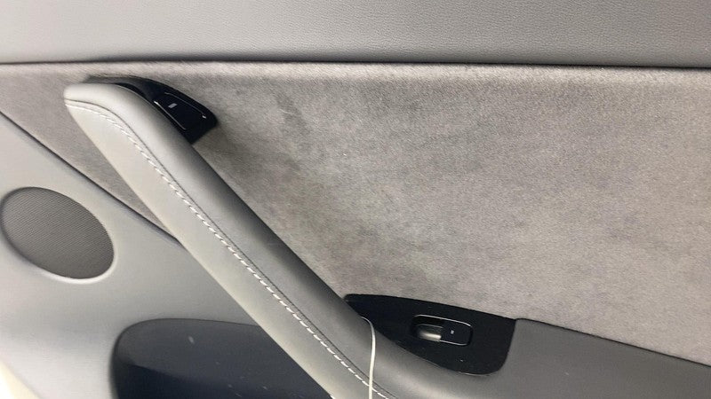 ⭕20-24 Tesla Model Y Rear Right Interior Door Panel Trim Card Cover 14