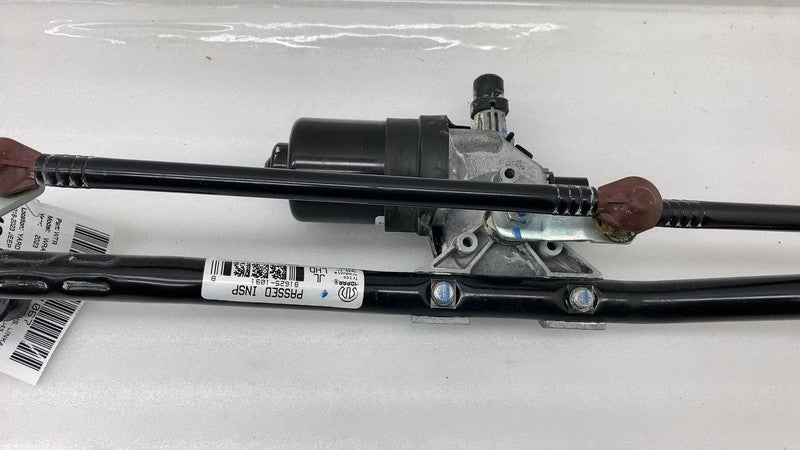 ⭕ 2018-2023 Jeep Wrangler Front Windshield Wiper Linkage w/ Motor 0682