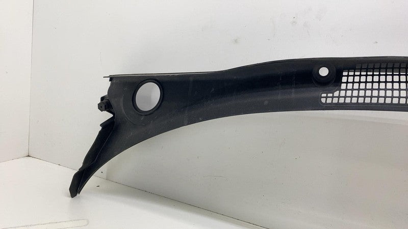 51717302234 ⭕ 2014-2021 BMW i3 I01 Front Windshield Cowl Grille Vent Panel Cover 51717302234