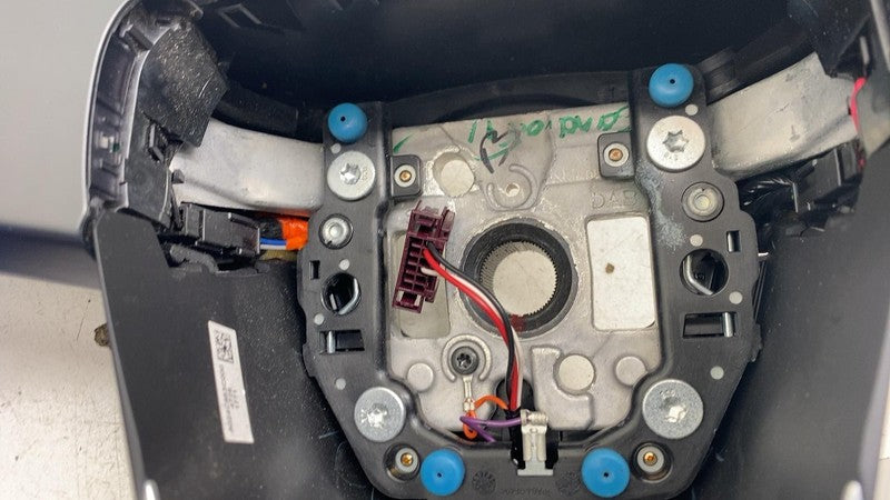 ⭕ 2024-2025 Model 3 Front Highland Steering Wheel w/ Control Switch 17