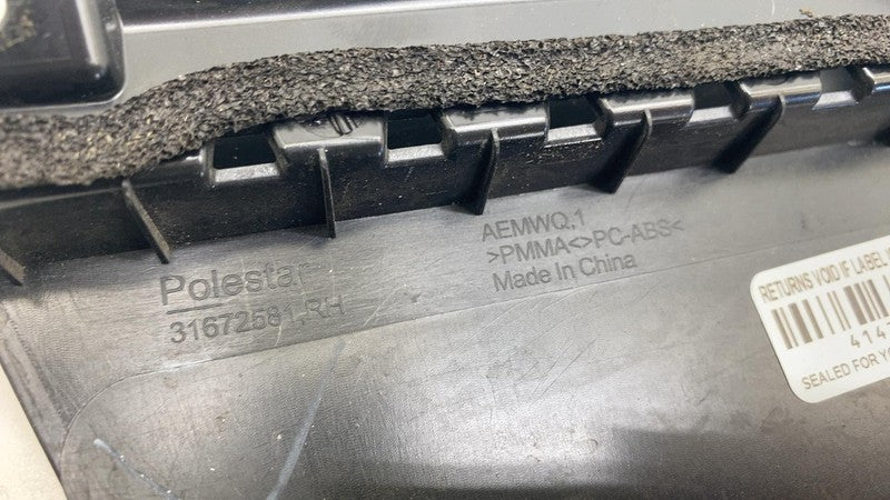 31672581 ⭕ 21-23 Polestar 2 Front Right Exterior B-Pillar Applique Trim Molding 31672581