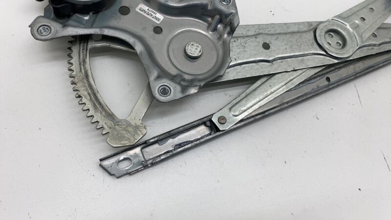 062020-4961 ⭕ 2018-2022 Toyota C-HR Front Right Door Window Regulator & Motor 85710-101010