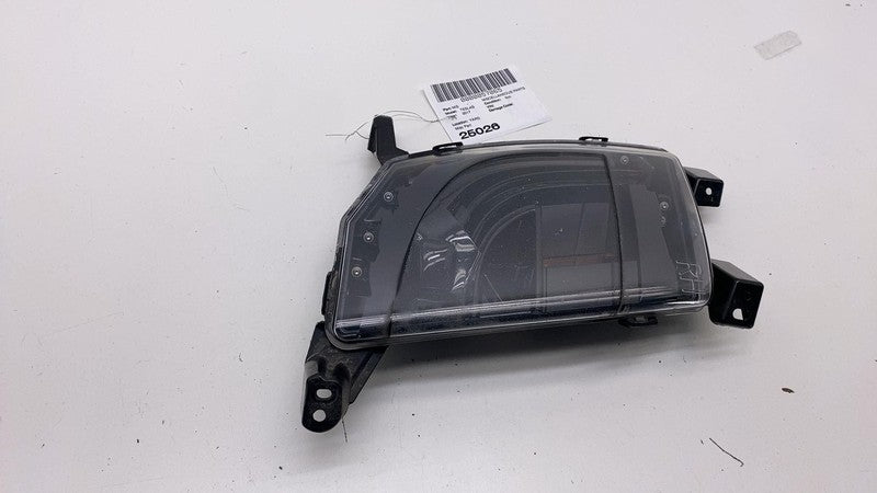 100599600E 12-20 Tesla Model S Front Passenger Fog Light Cornering Lamp Right 1005996-00-E