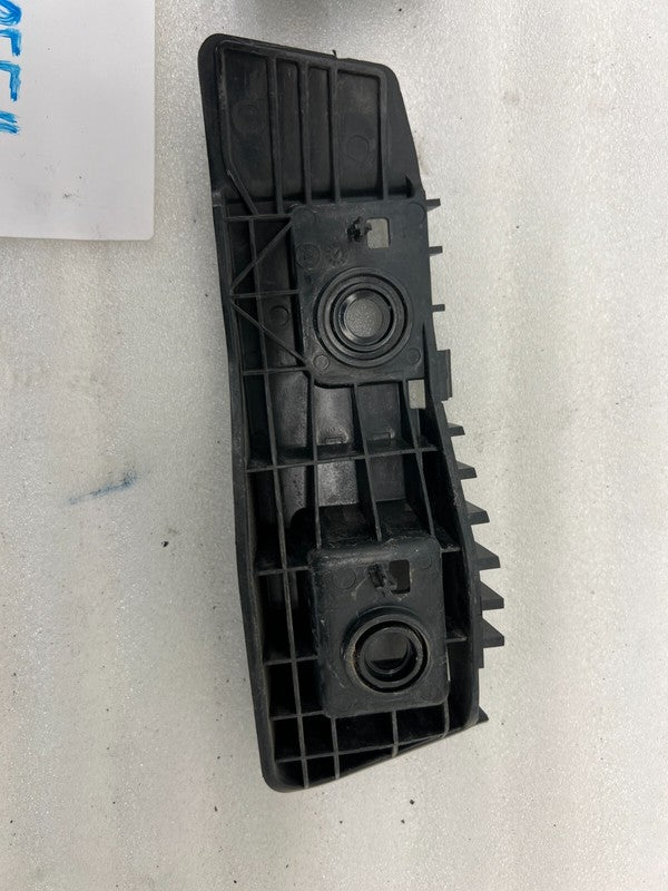 ⭕ 17-23 Model 3 M3 Rear Left/Right Taillight Bracket 1083992-00-D/1083