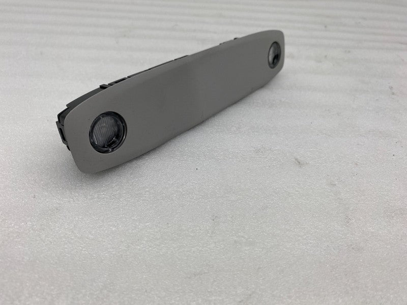 109257591H ⭕ 17-23 Model 3 Rear Overhead Console Dome Reading Map Light Lamp 1092575-91-H