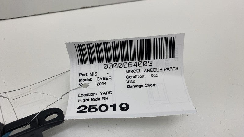 ⭕ 2024 Tesla Cybertruck Passenger Lower B-Pillar Trim Panel Right 1813