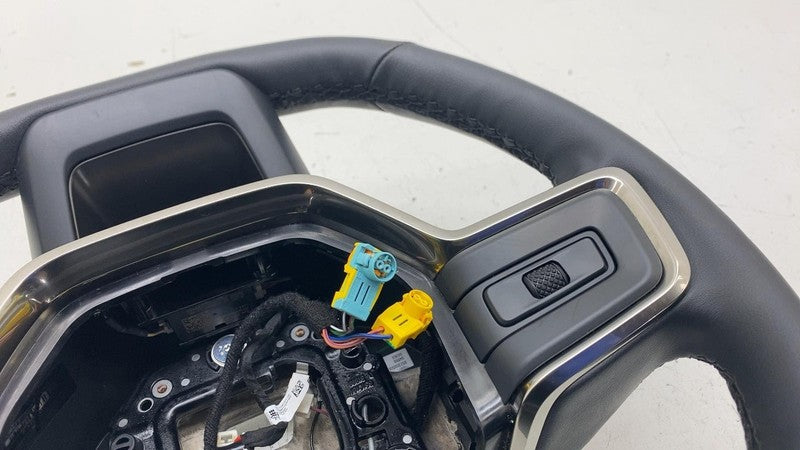 ⭕ 2025 Rivian R1S Front Steering Wheel Assembly Black Mountain C100015