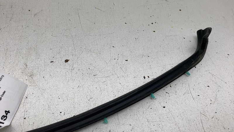 ⭕17-24 Chrysler Pacifica Rear Left/Right Door Upper Weatherstrip Seal 