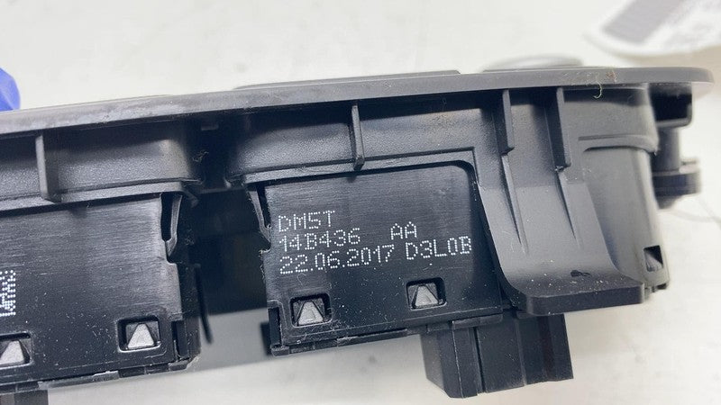 HM5T 18C612 AB 2017 2018 Ford C-Max AC Heat Temperature Control Unit Assembly HM5T-18C612-AB