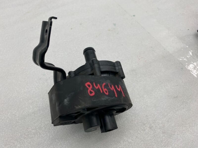 2016-2020 Tesla Model S MS Electric Auxiliary Coolant Water Pump w/ Bracket Assy
