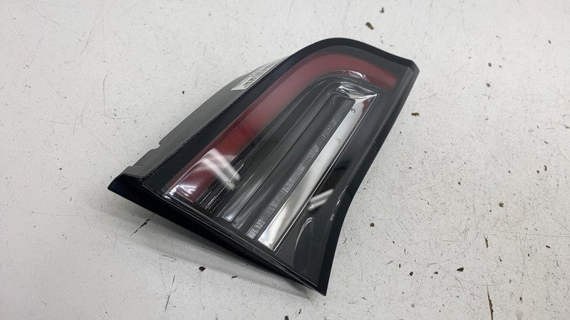 ⭕ 17-23 Model 3 Rear Left Inner Taillight LED Tail Lamp (3-Pin) LH 107