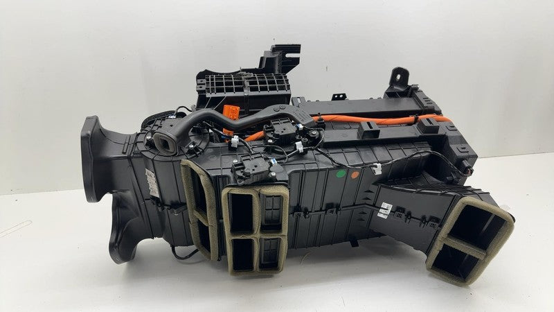 PT00001821-P ⭕ 2022-2024 Rivian R1T Front Heater Core Control Box Blower Housing PT00001821-P