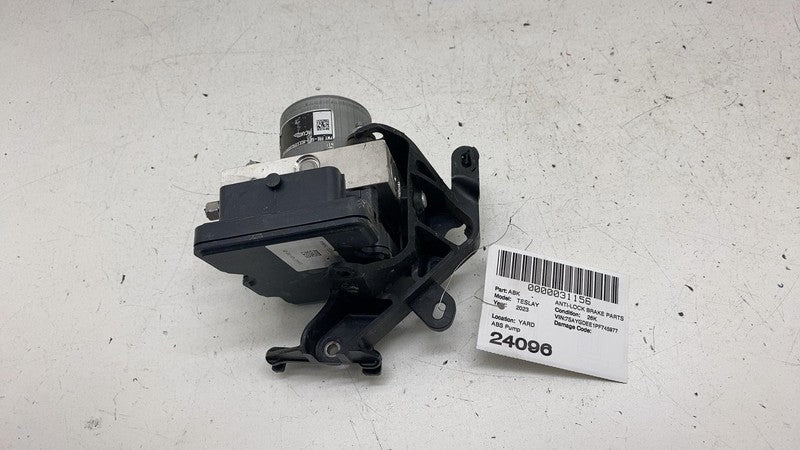 ⭕ 20-23 Tesla Model Y MY Anti-Lock Brake System ABS Pump w/ Bracket 10
