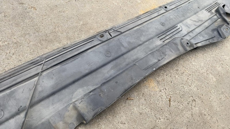 2011-2018 Porsche Cayenne Right Underbody Splash Shield Guard Assembly