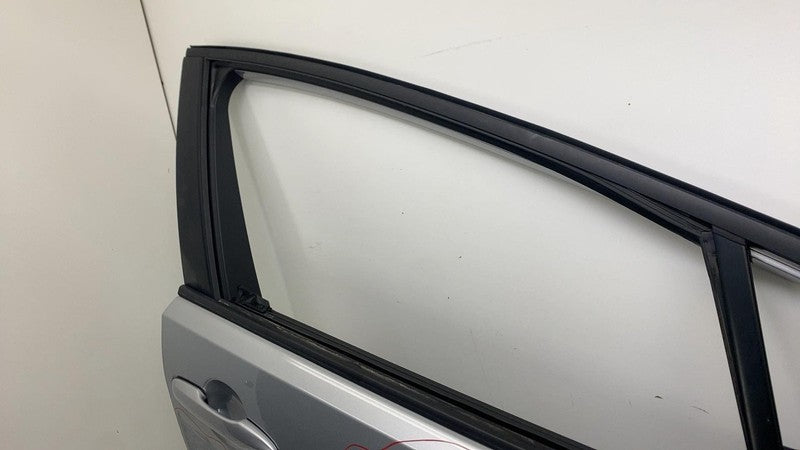 ⭕ 2023-2024 Toyota Prius Front Passenger Right Door Shell Cover  RH Silver - 1L0