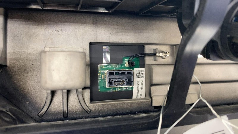 2024 2025 Tesla Cybertruck Center Dash Media Touch Screen Display 1875