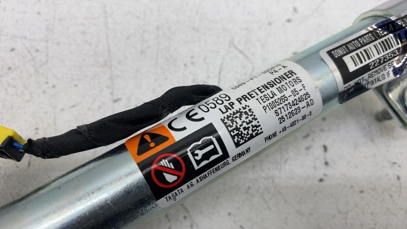 ⭕2012-2020 Model S Front Right Seat Belt Outboard Lap Pre-Tensioner 10