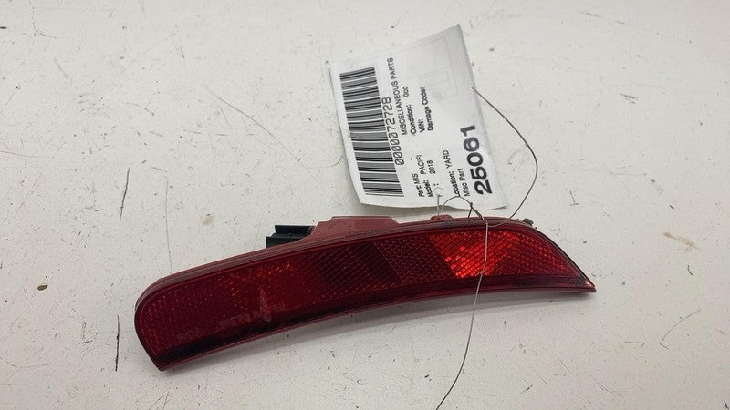 68229424AA ⭕ 2017-2025 Chrysler Pacifica Rear Right Reflector Marker Light Lamp 68229424AA