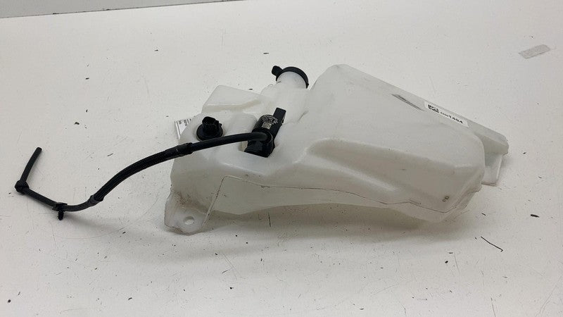 84991494 ⭕ 2019-2025 Chevrolet Silverado 1500 Windshield Washer Reservoir Tank 84991494