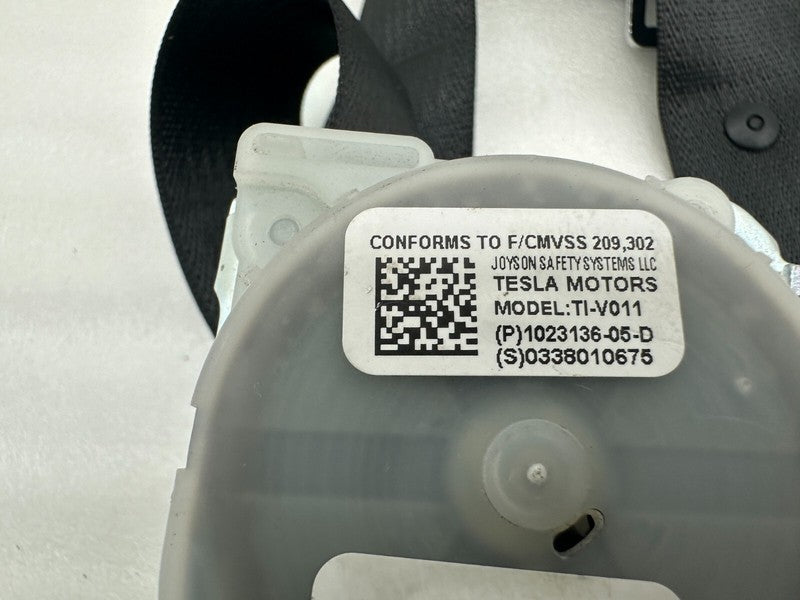 2456529-AE ⭕ 16-20 Model S Rear Driver Side 2nd Row Seat Belt & Retractor Left 1023136-05-D