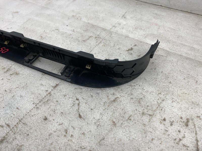 1105138 00 E 2016-2022 Tesla Model X MX Left Sill Plastic Racetrack Assembly LH 1105138-00-E