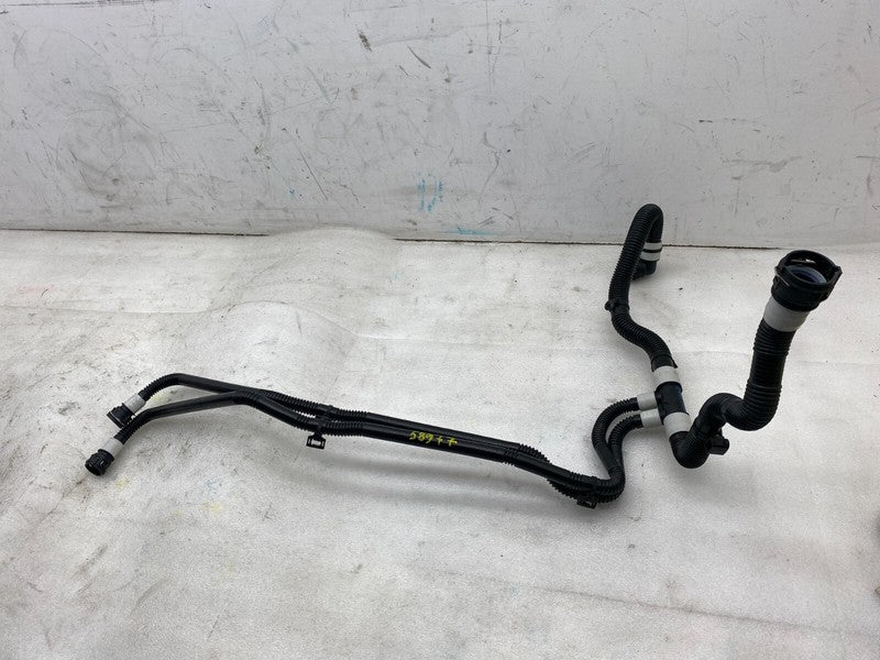 1077579 00 F ⭕ 17-22 Model 3 Front Motor Coolant Chiller to BATT Hose w/ Sensor 1077579-00-F