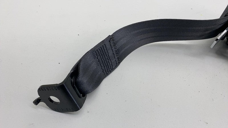 PT00001051H ⭕ 2022 2023 2024 Rivian R1T Rear Center Seat Belt Retractor PT00001051-H