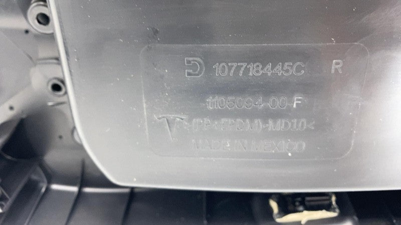 1477304 92 D 2017-2020 Tesla Model 3 Front Passenger Side Interior Door Panel Trim Card Right