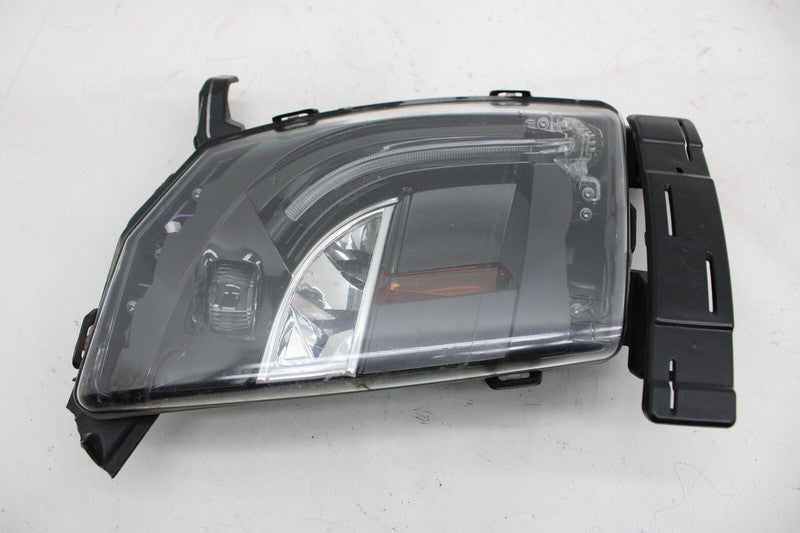 ⭕ 12-20 Model S Front Passenger Cornering Light Corner Lamp Right 6005