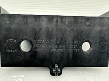 ⭕ 16-20 Model X Rear 3rd Row 5-Seater Harpoon Bracket 1109511-00-B/1109512-00-A