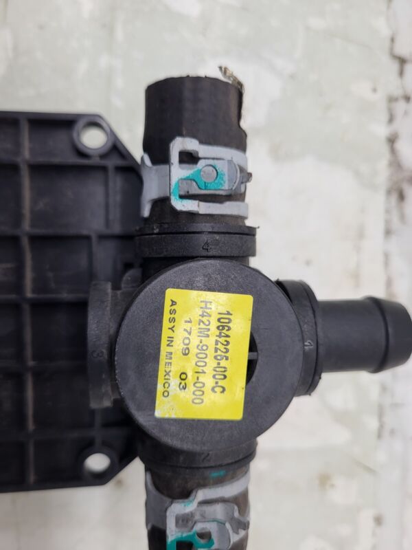 2015-2020 Tesla Model X Coolant Pump Cooling Valve Actuator 3-Way 106422500C OEM