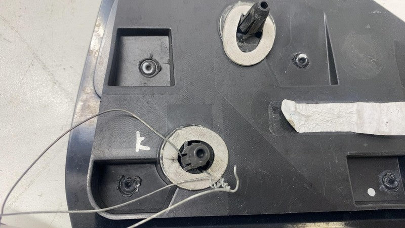 ⭕ 2017-2023 Tesla Model 3 Y Rear Right Taillight Taillamp Reflector BROKEN TAB