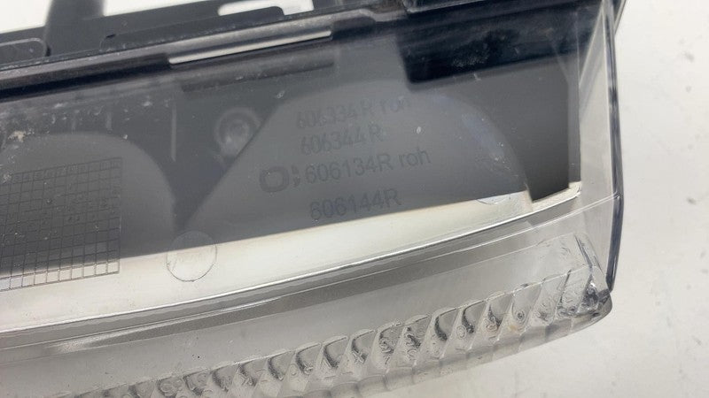 2049069200 ⭕ 14-15 Mercedes-Benz B Electric Drive Right Daytime Running Light A2049069200