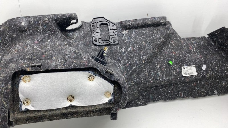 7373582 2018-2021 BMW 530e B46X Passenger Side Trunk Carpet Trim Cover Right RH 7373582