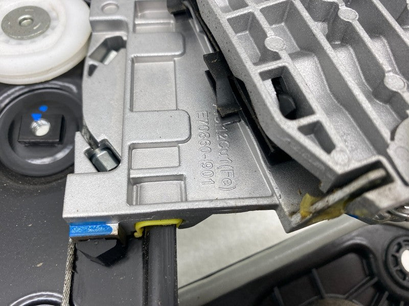 1495510 98 B ⭕ 20-23 Model Y MY Front Left Window Regulator & Motor w/ Carrier 1495510-98-B