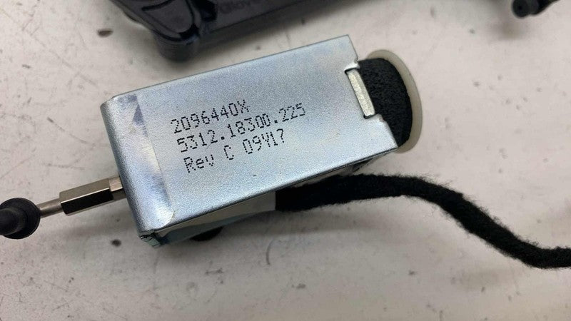 ⭕ 2017 2018 2019 2020 Tesla Model 3 Dashboard Glove Box Latch Pawls OEM Assembly