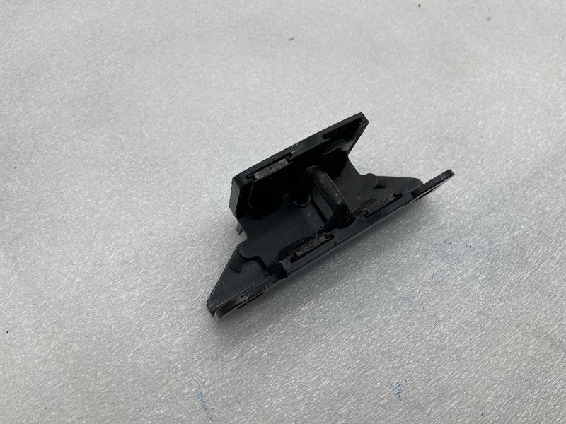 ⭕ 2016-2025 Tesla Model X MX Rear Falcon Door Latch Striker 1033836-00