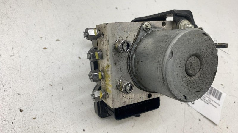 104474500B ⭕ 2020-2023 Tesla Model 3 Anti-Lock ABS Brake Pump Module Assembly 1044745-00-B