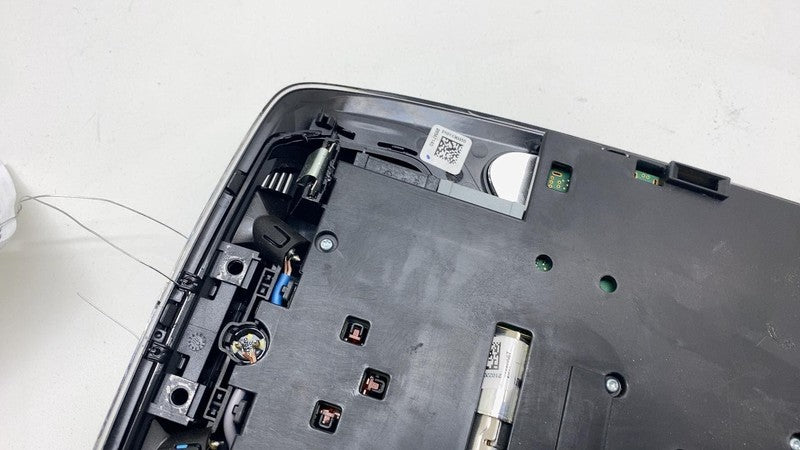 2021-2023 BMW 530e G30 Roof Overhead Console Dome Ambient Light Lamp S