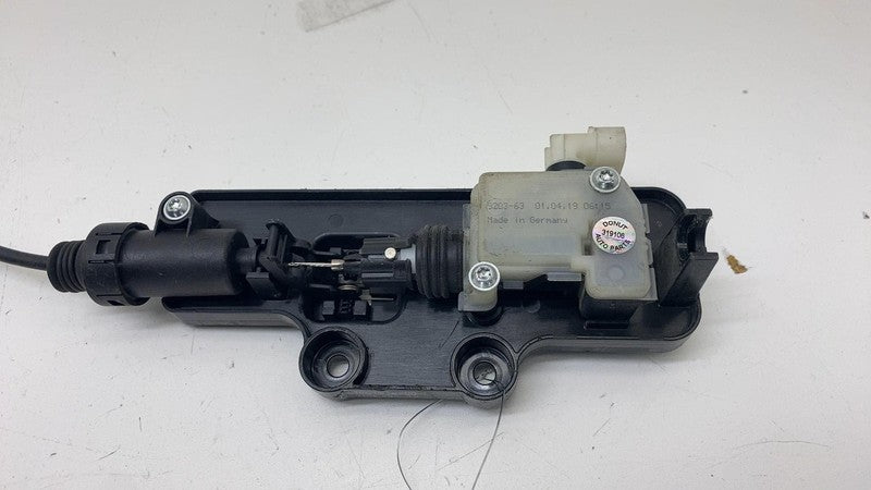 1061816-00-E ⭕ 16-20 Model X Front Secondary Hood Latch Actuator Release Cable 1061816-00-E