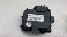 ⭕ 12-17 Tesla Model S Homelink Computer Garage Door Opener Module 1005371-00-A