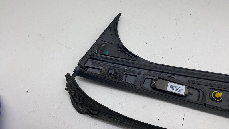 ⭕16-20 Model X Left B-Pillar Applique Trim Molding w/ Camera & Seal 10