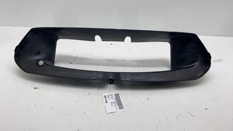 ⭕ 2019-2020 Maserati Ghibli 3.0L V6 Front Center Radiator Bumper Air D