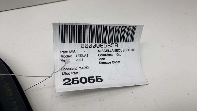 191098400E ⭕ 24-25 Model 3 Front Right Primary Body Weatherstrip Rubber Seal 1910984-00-E