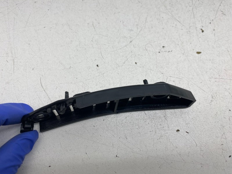 1084181 00 E 17-23 Tesla Model 3 Front Left Bumper Fascia Side to Fender Bracket 1084181-00-E