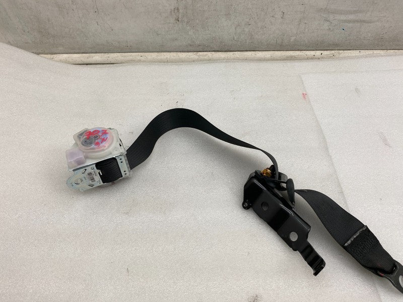 1023136-05-D ⭕ 2016-2020 Tesla Model S Rear Right 2nd Row Seat Belt & Retractor 1023136-05-D