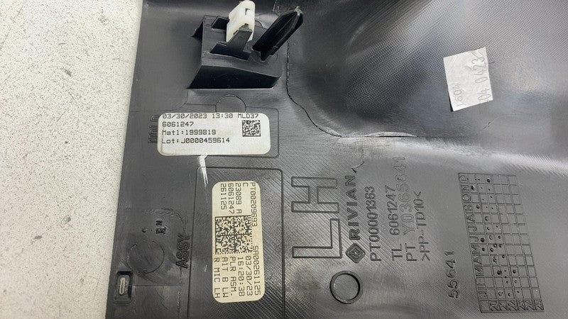 PT00001363 ⭕ 2022-2024 Rivian R1T R1S Left Side Lower B Pillar Cover Panel Trim PT00001363