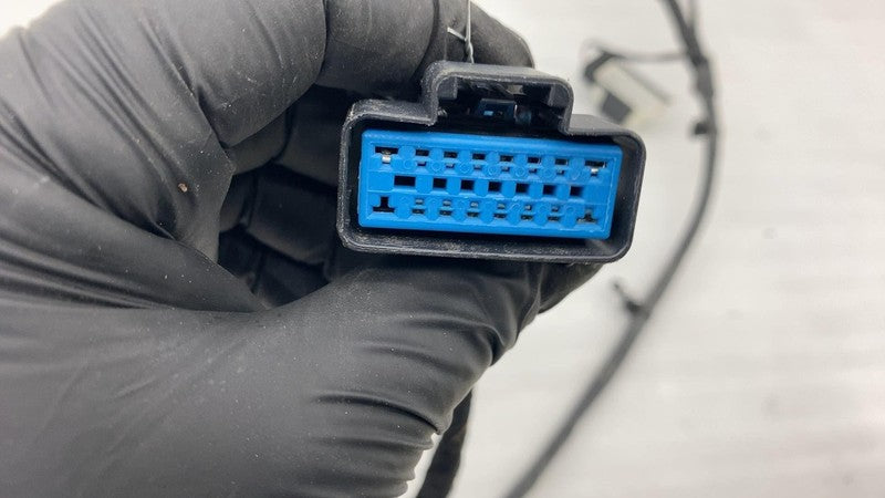 ⭕2022-2024 Air Grand Touring Trunklid Harness w/ Camera Block Left P11